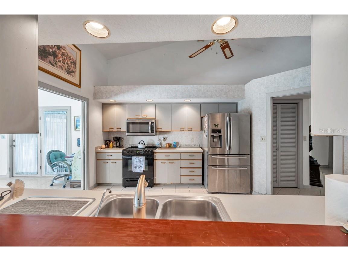 1008 Royal Birkdale Drive Tarpon Springs FL 34688 TB8353879 image54