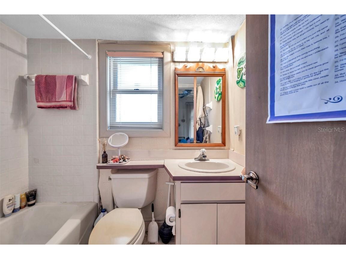 1008 Royal Birkdale Drive Tarpon Springs FL 34688 TB8353879 image77