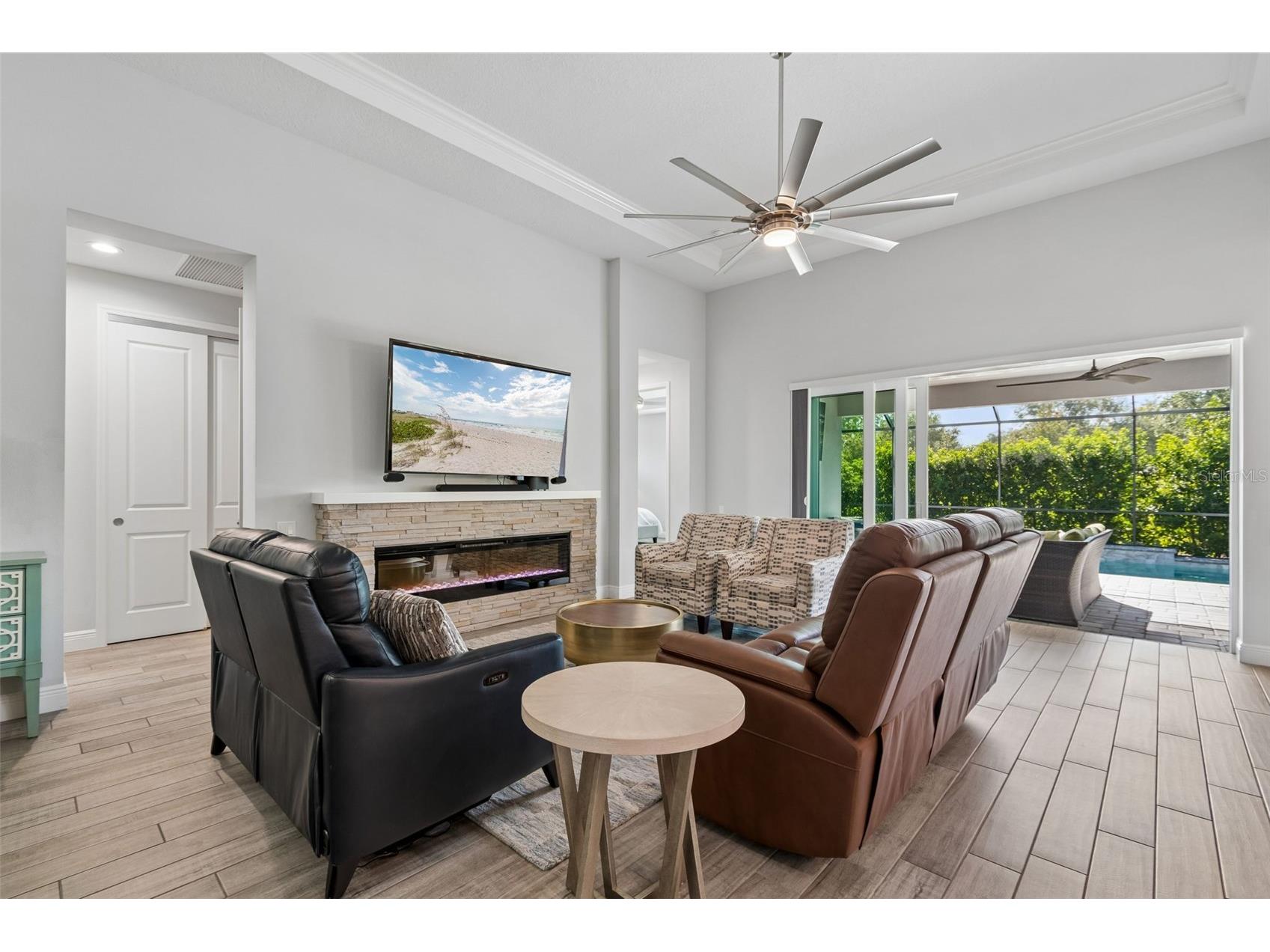 1008 Siberian Glen Bradenton FL 34212 A4689078 image17