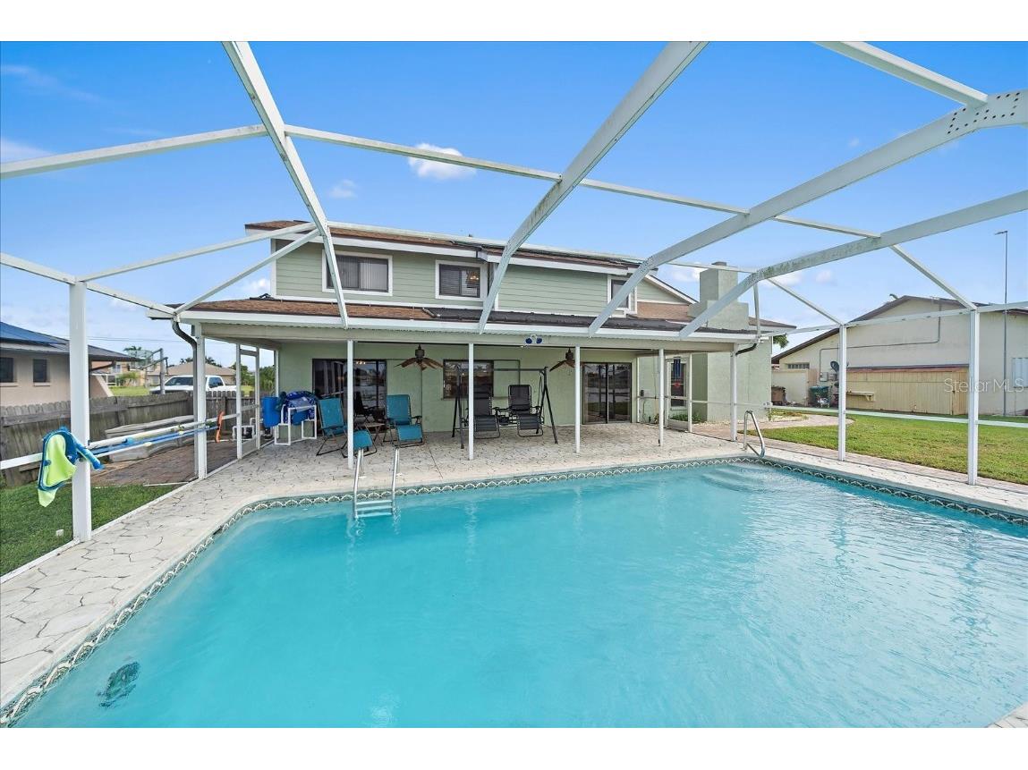 1008 SW 4th Place Cape Coral FL 33991 - LAKE ALHAMBRA A4668714 image4