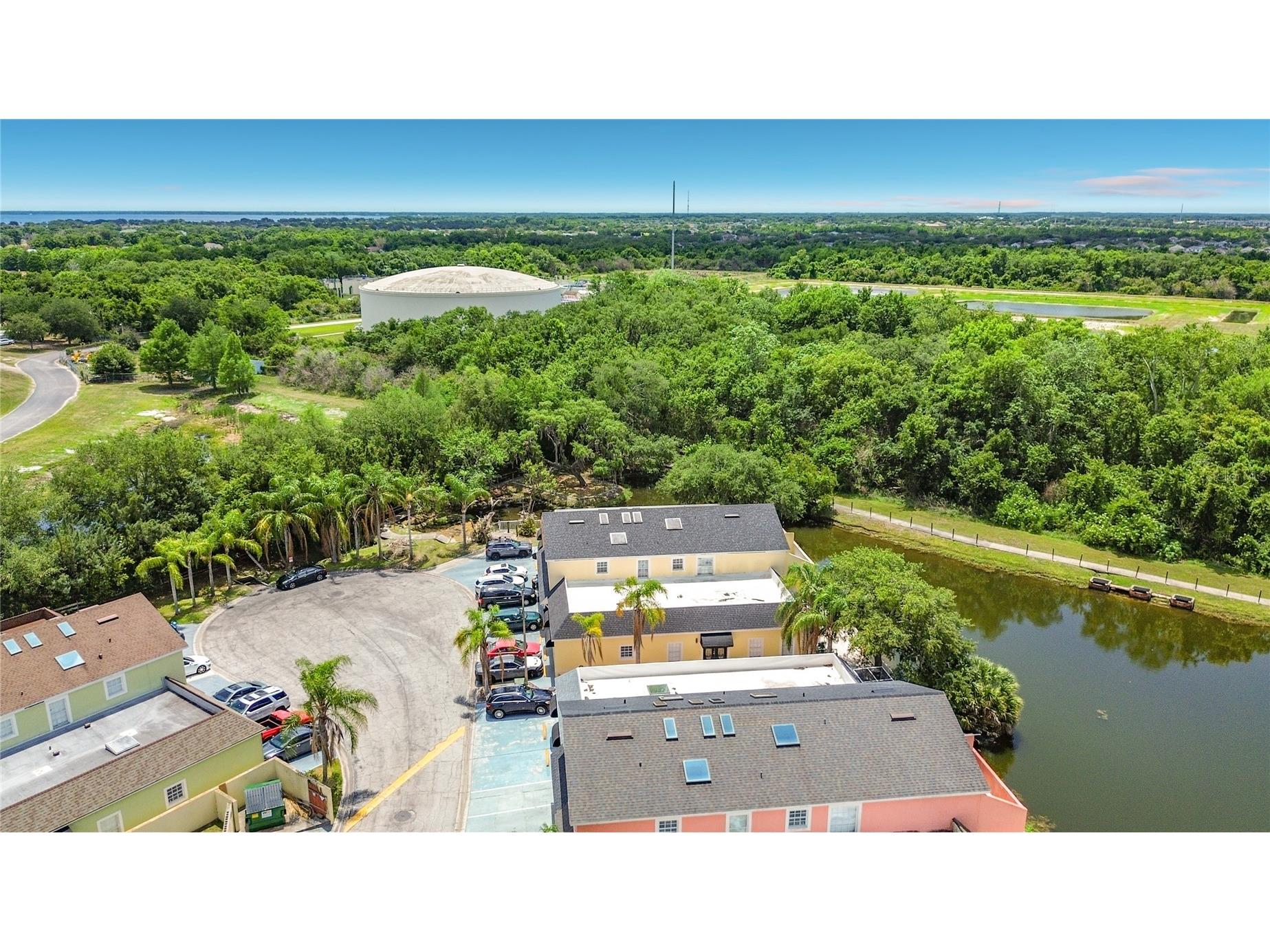 1008 Universal Rest Place Kissimmee FL 34744 O6422010 image32