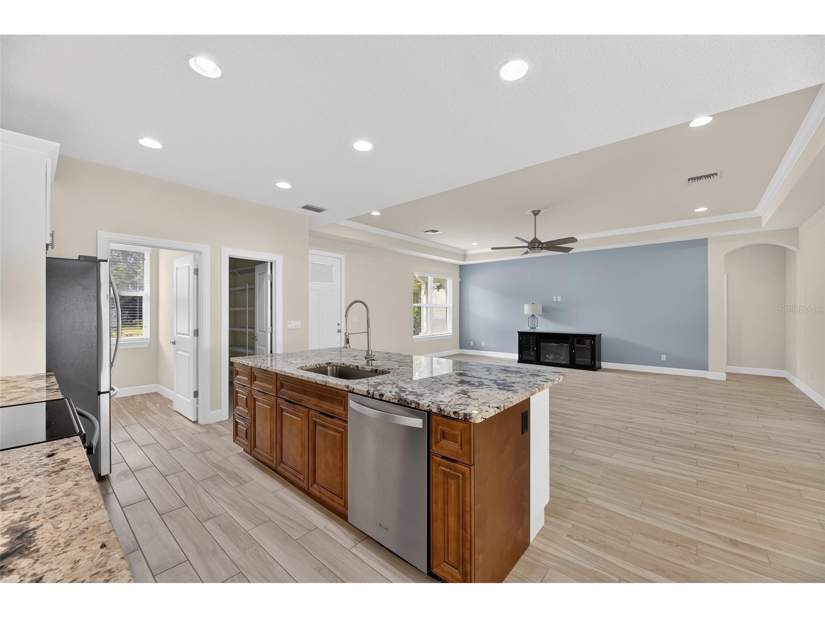 1008 W River Drive Temple Terrace FL 33617 TB8492760 image12