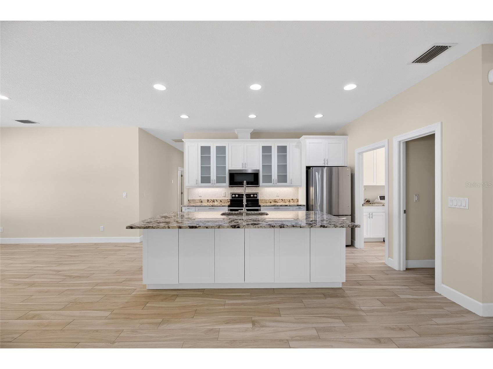 1008 W River Drive Temple Terrace FL 33617 TB8492760 image8