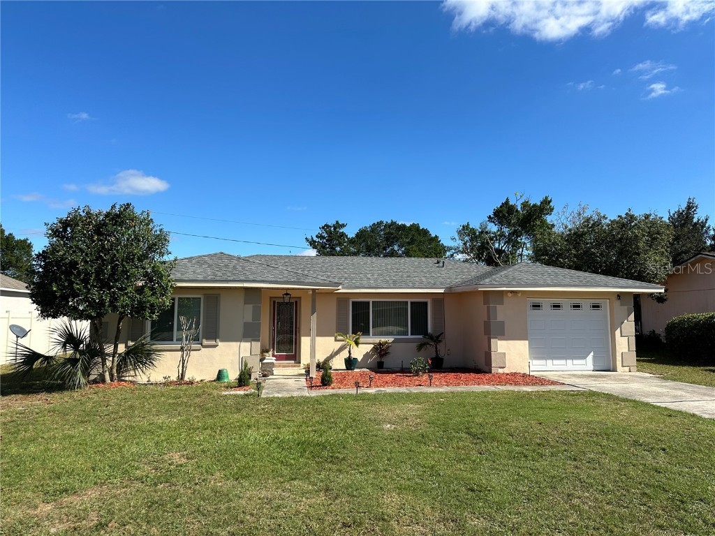 1008 Wilmington Drive Deltona FL 32725 V4939461 image1