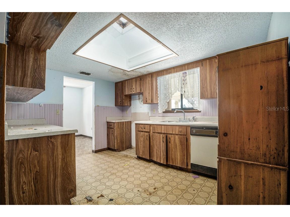 10080 SW 99th Avenue Ocala FL 34481 TB8453740 image6