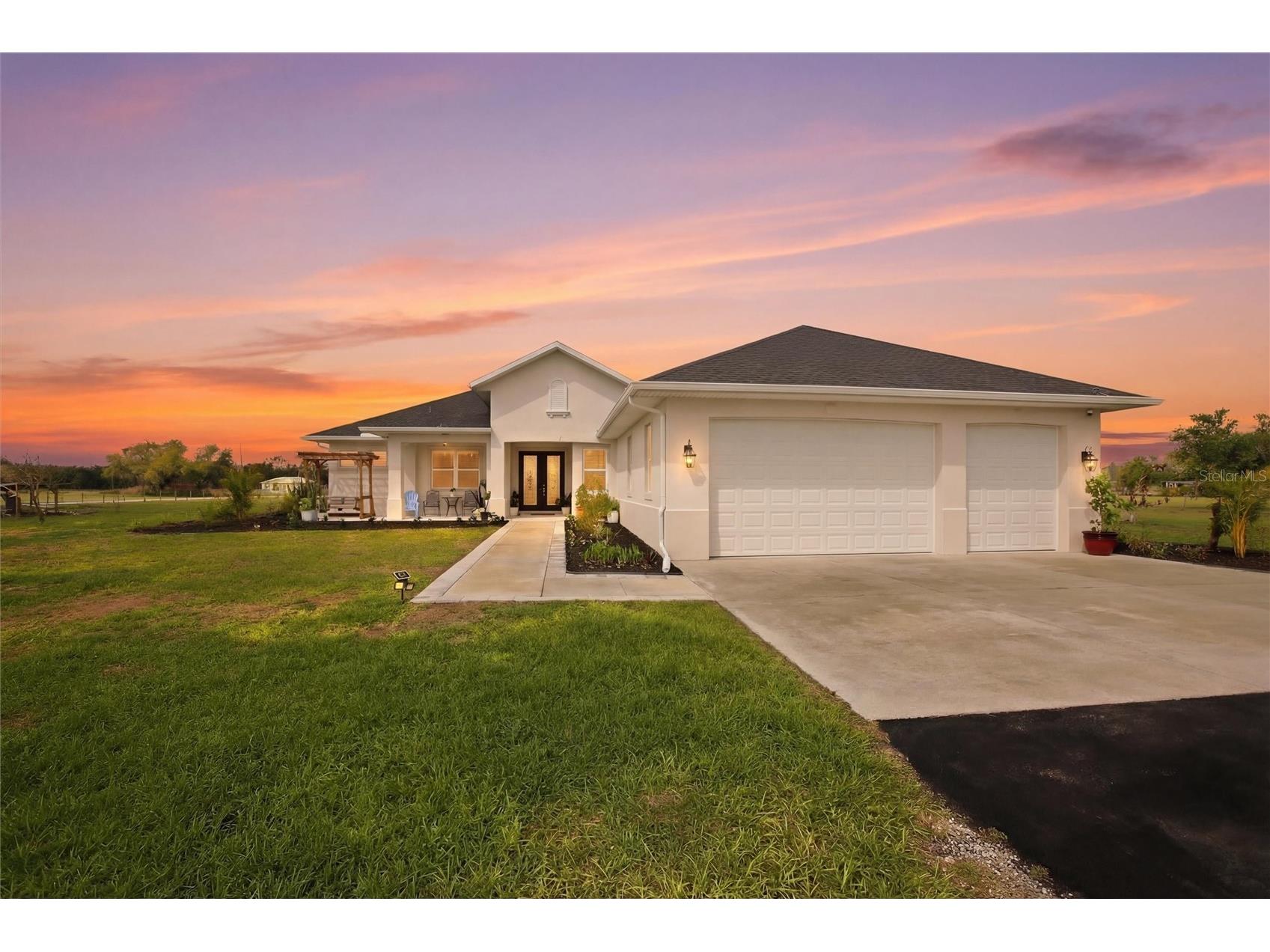 10080 Wauchula Road Myakka City FL 34251 A4685991 image1