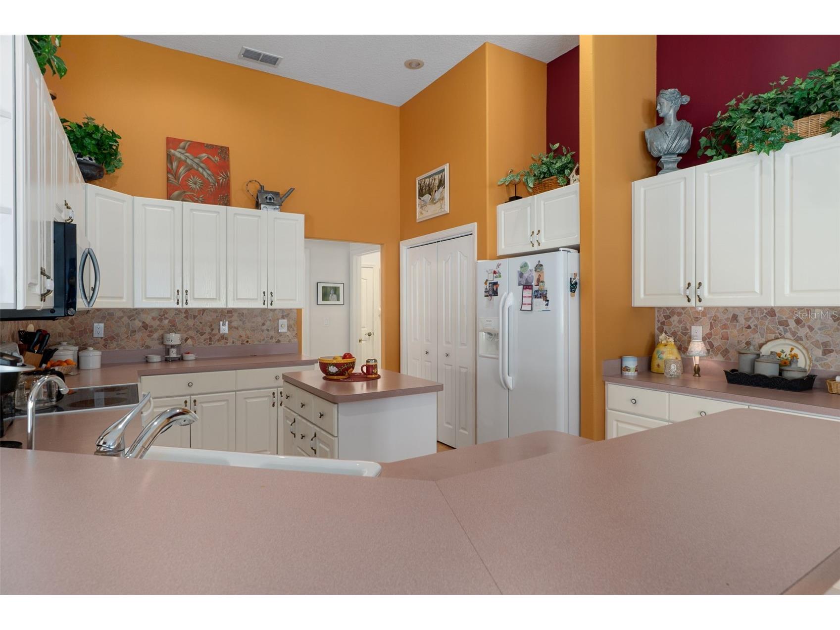 10081 Georgetown Court Weeki Wachee FL 34613 W7885790 image19