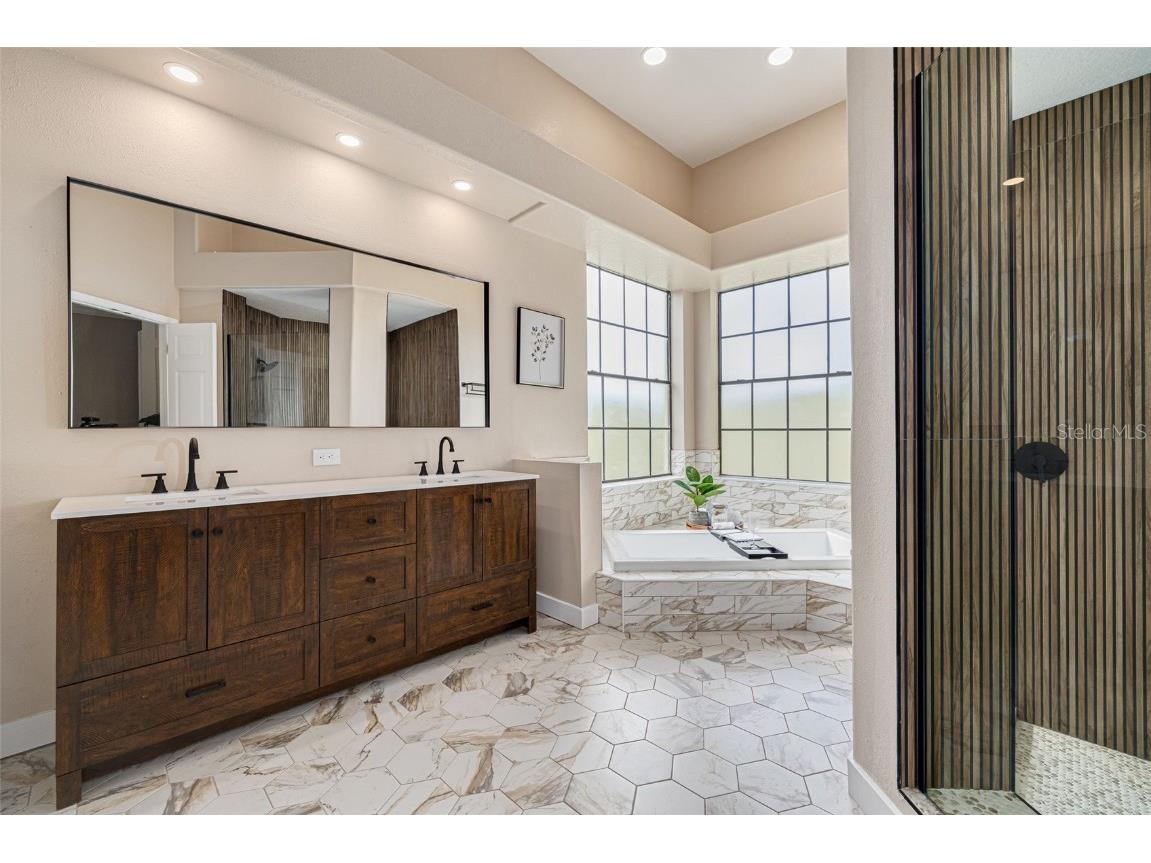 10084 Twelve Oaks Court Weeki Wachee FL 34613 TB8443025 image21