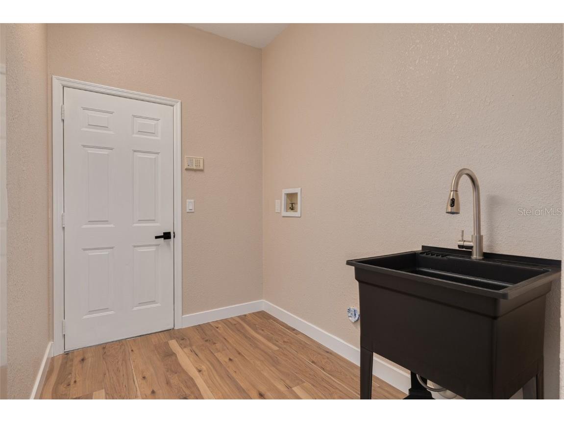 10084 Twelve Oaks Court Weeki Wachee FL 34613 TB8443025 image37