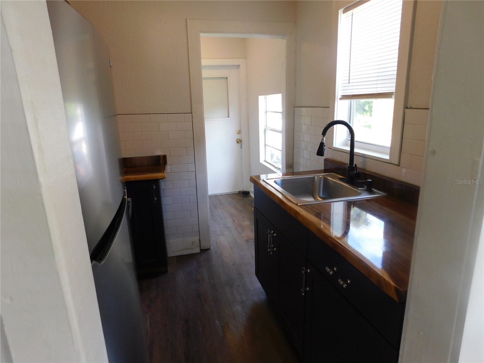 1009 17th Street S Saint Petersburg FL 33712 TB8415913 image2