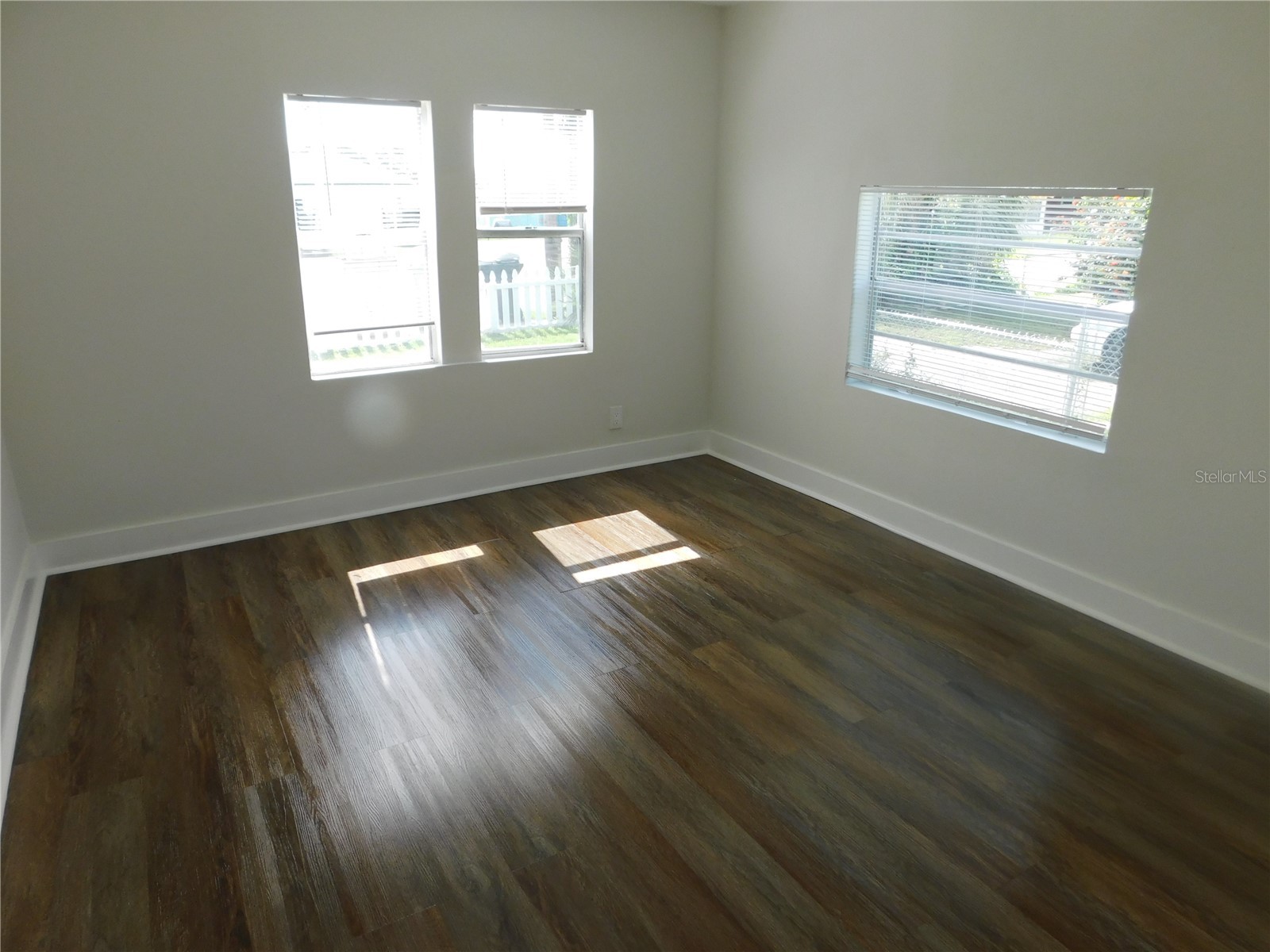 1009 17th Street S Saint Petersburg FL 33712 TB8415913 image4