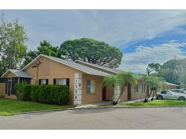 1009 63rd W Bradenton FL 34207 A4693031 image1