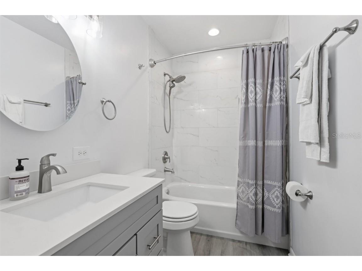 1009 Black Knight Drive Valrico FL 33594 TB8332790 image39