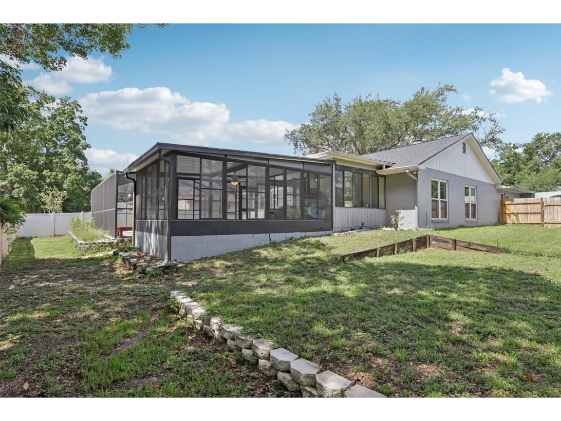 1009 Black Knight Drive Valrico FL 33594 TB8332790 image56