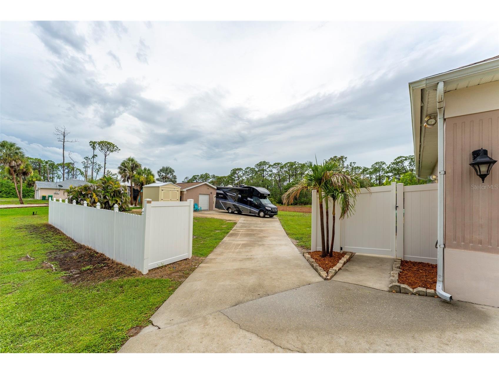 1009 Campbell Street Port Charlotte FL 33953 TB8529078 image54
