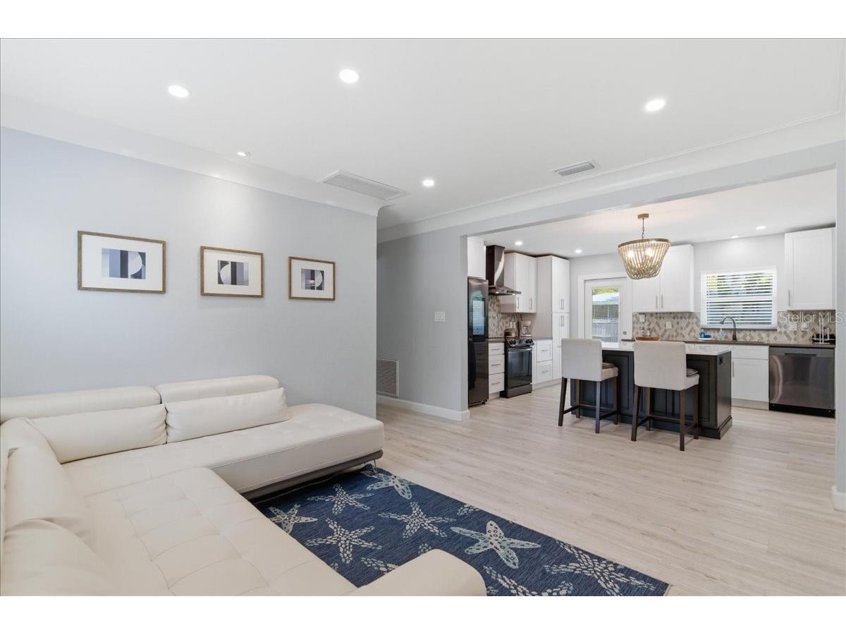1009 Chester Drive Clearwater FL 33756 TB8515276 image24
