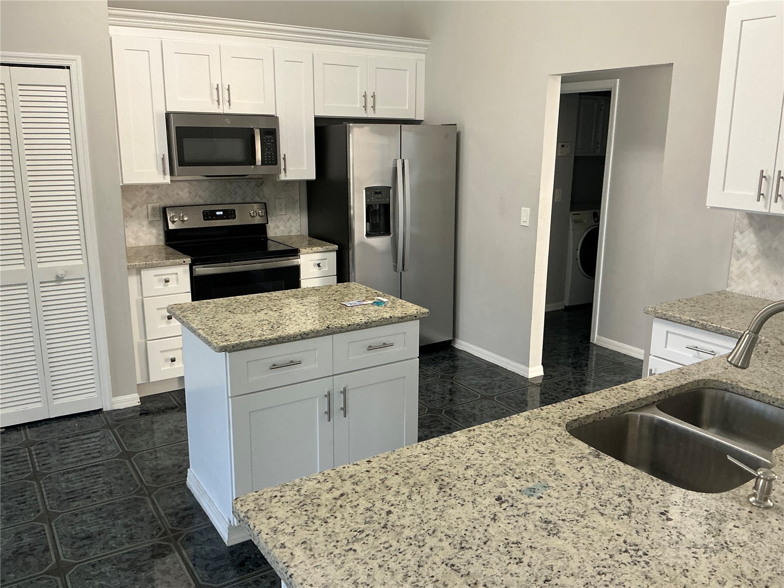 1009 Corkwood Drive Oviedo FL 32765 V4947313 image8