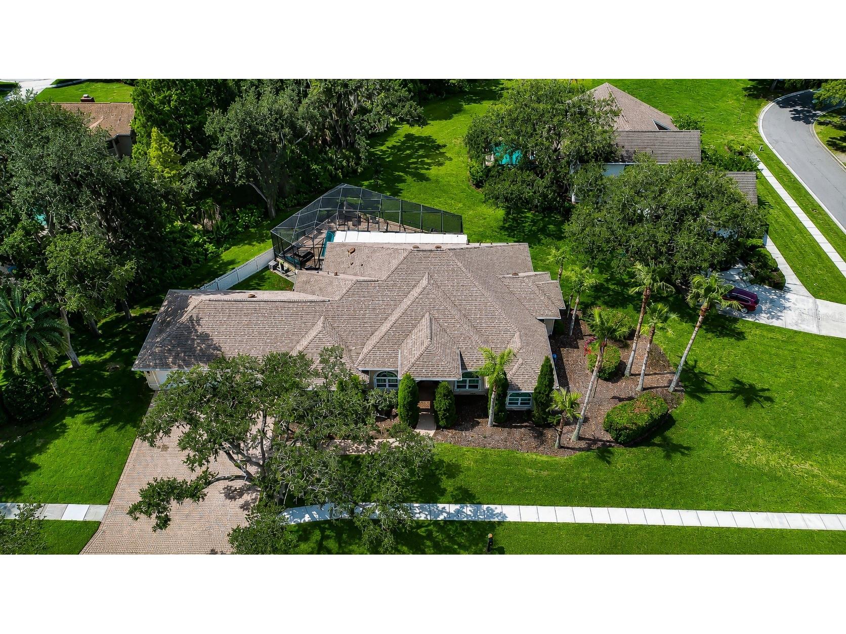 1009 Emerald Creek Drive Valrico FL 33596 TB8521781 image2