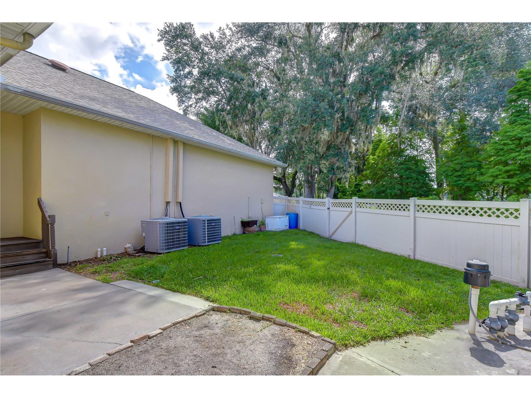 1009 Emerald Creek Drive Valrico FL 33596 TB8521781 image35