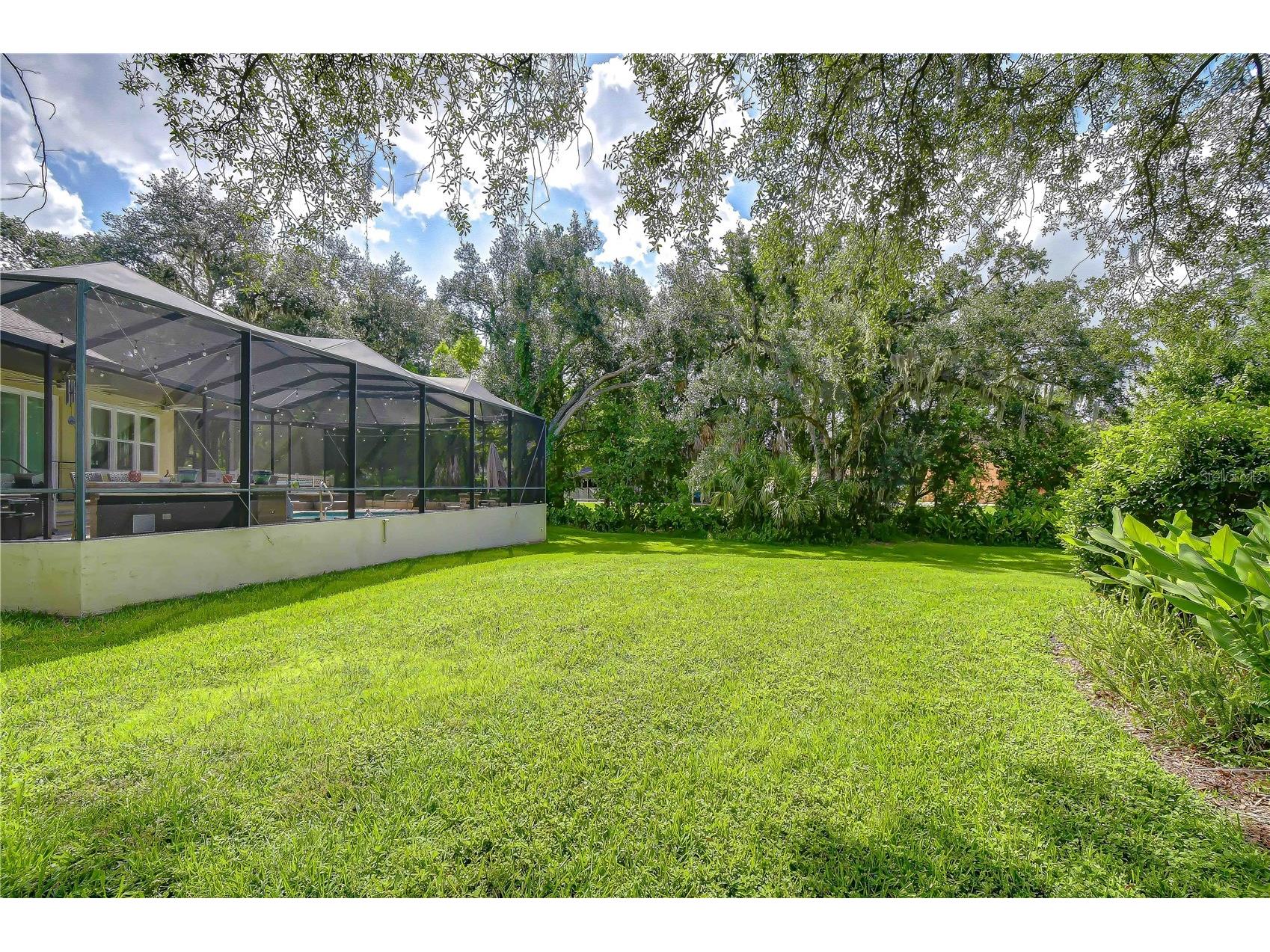 1009 Emerald Creek Drive Valrico FL 33596 TB8521781 image36