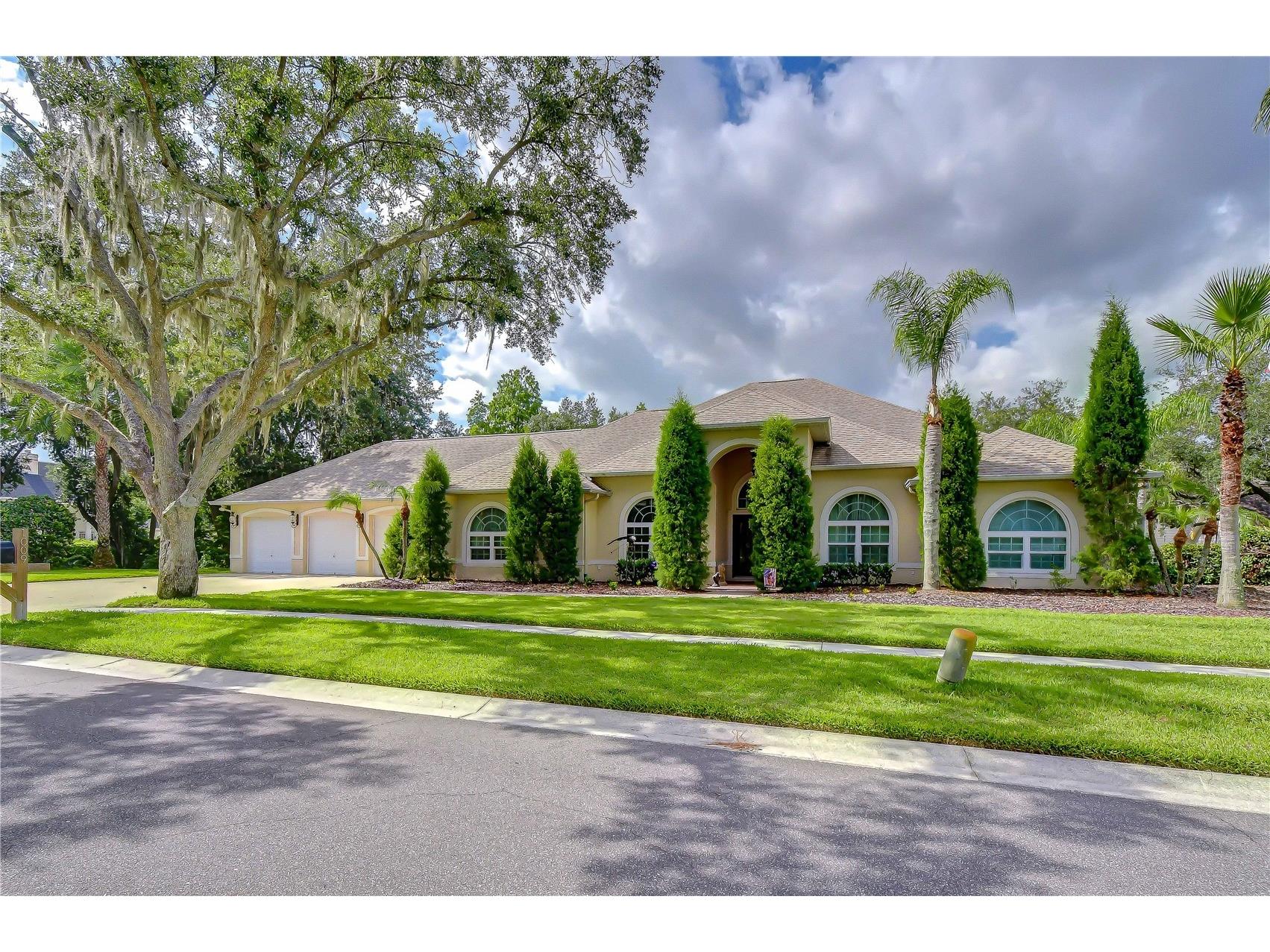 1009 Emerald Creek Drive Valrico FL 33596 TB8521781 image40