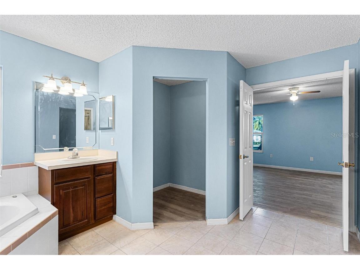 1009 Forest Breeze Path Leesburg FL 34748 G5105107 image16