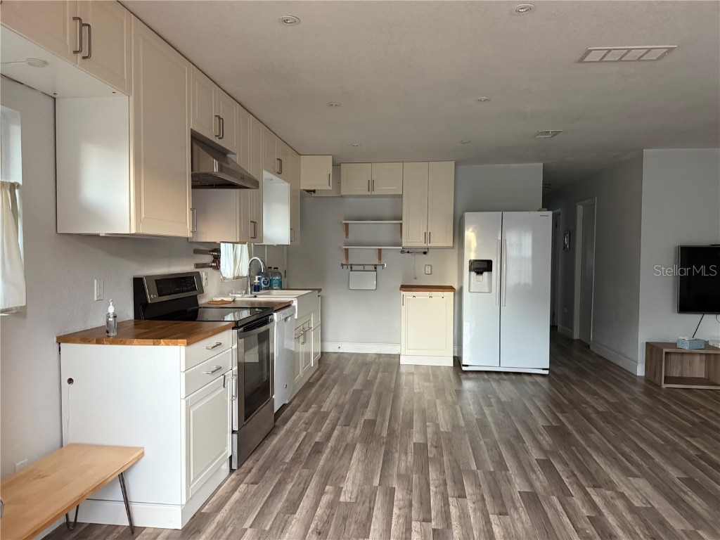 1009 Jamajo Boulevard Orlando FL 32803 O6363670 image4