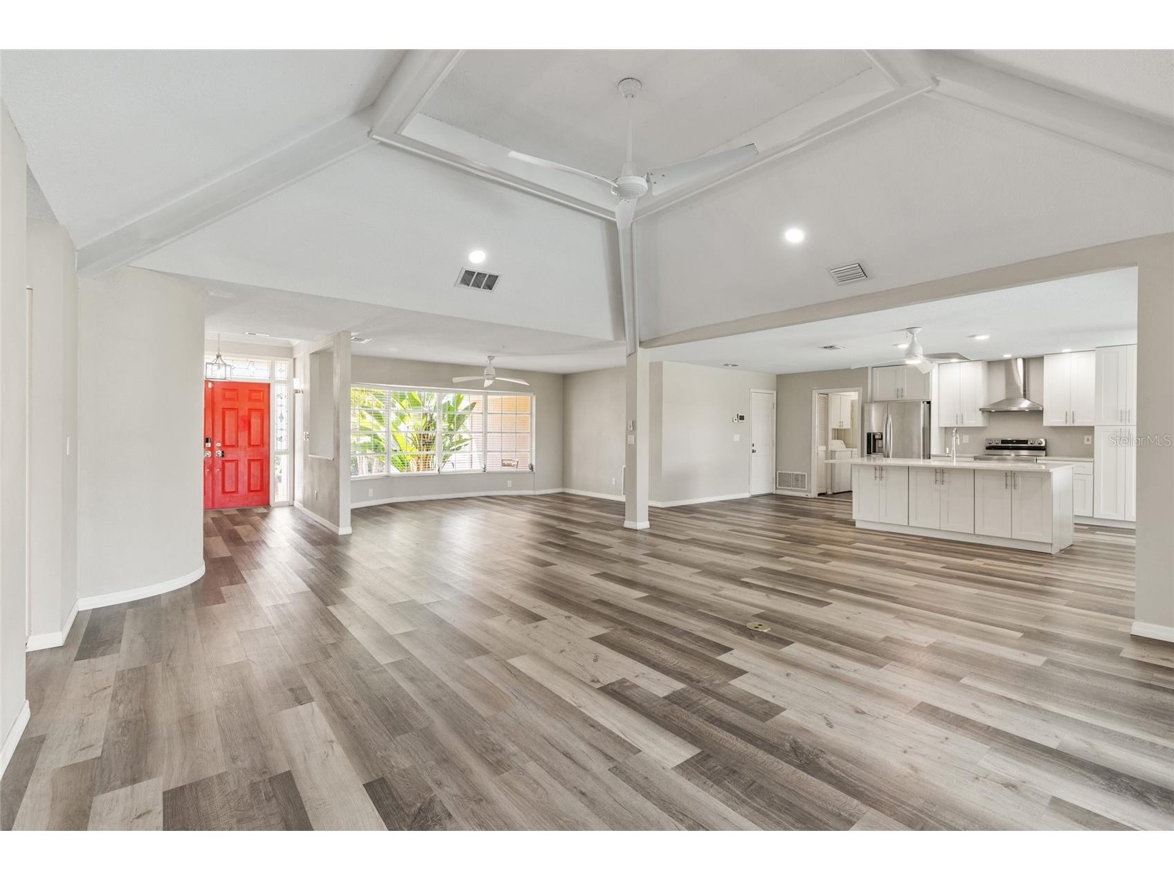 1009 Kings Court Venice FL 34293 A4686929 image6