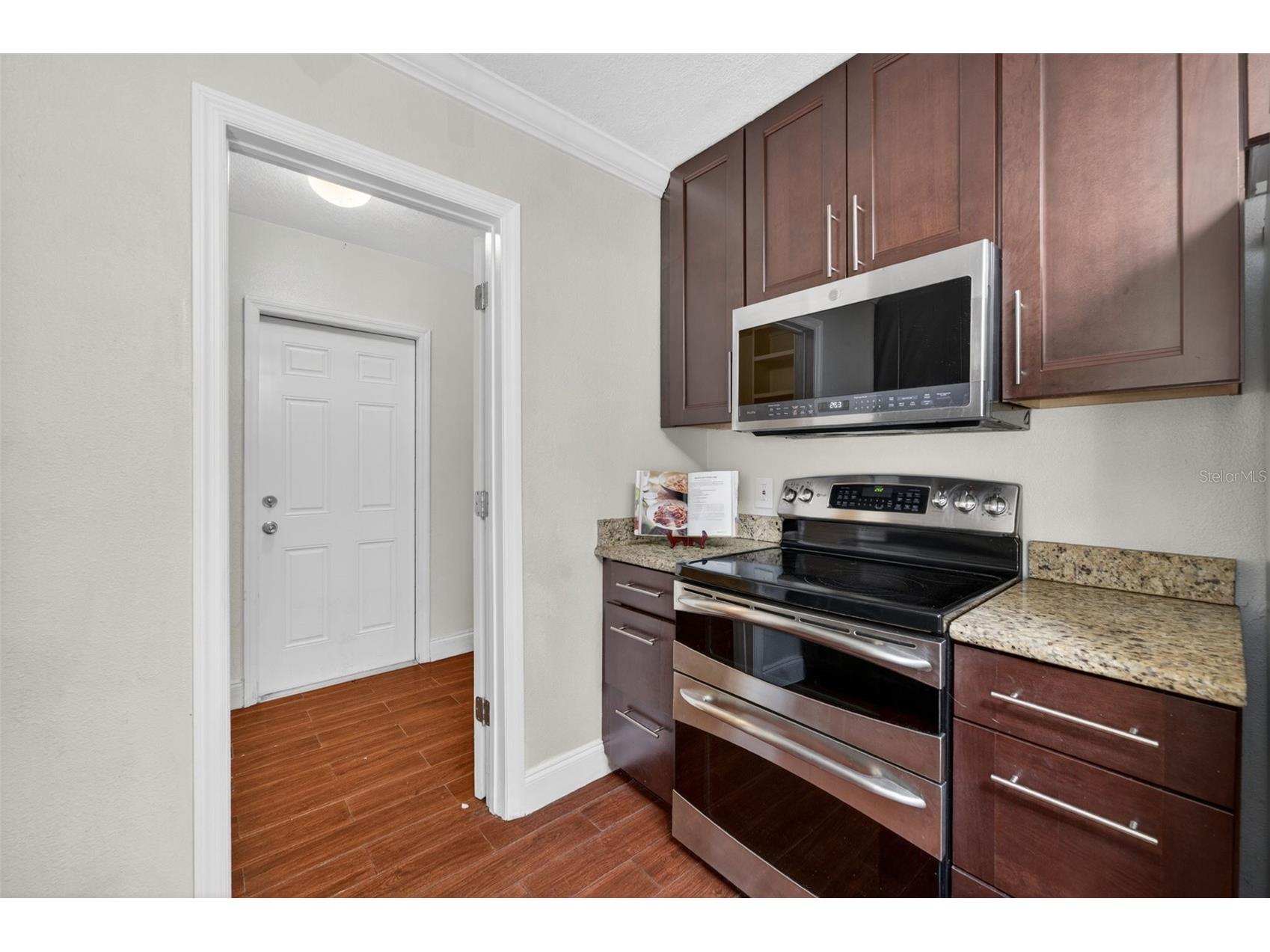 1009 Lake Bell Drive Winter Park FL 32789 - LAKE BELL O6409849 image16