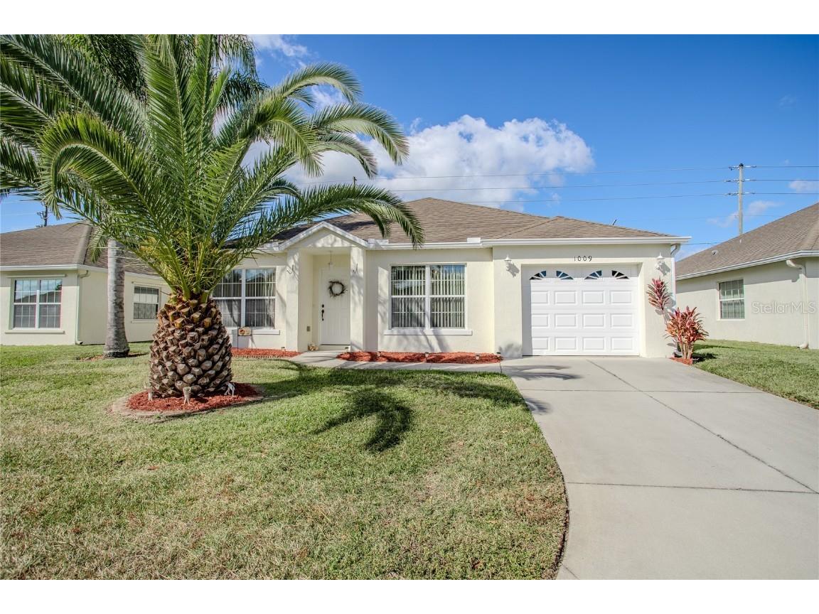 1009 Lake Pearl Place Umatilla FL 32784 - LAKE PEARL G5075240 image1