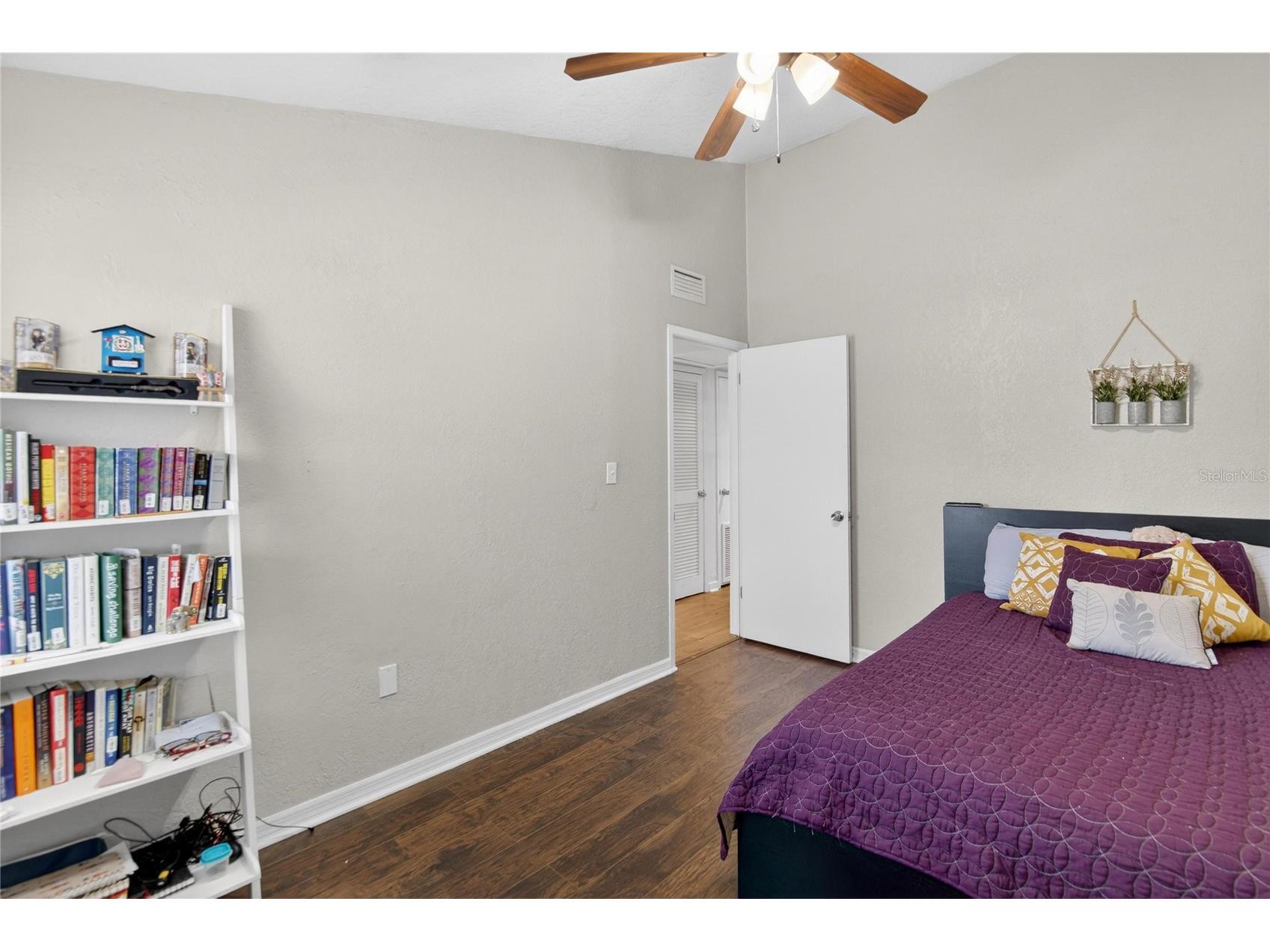 1009 Lenna Avenue Seffner FL 33584 TB8462565 image12