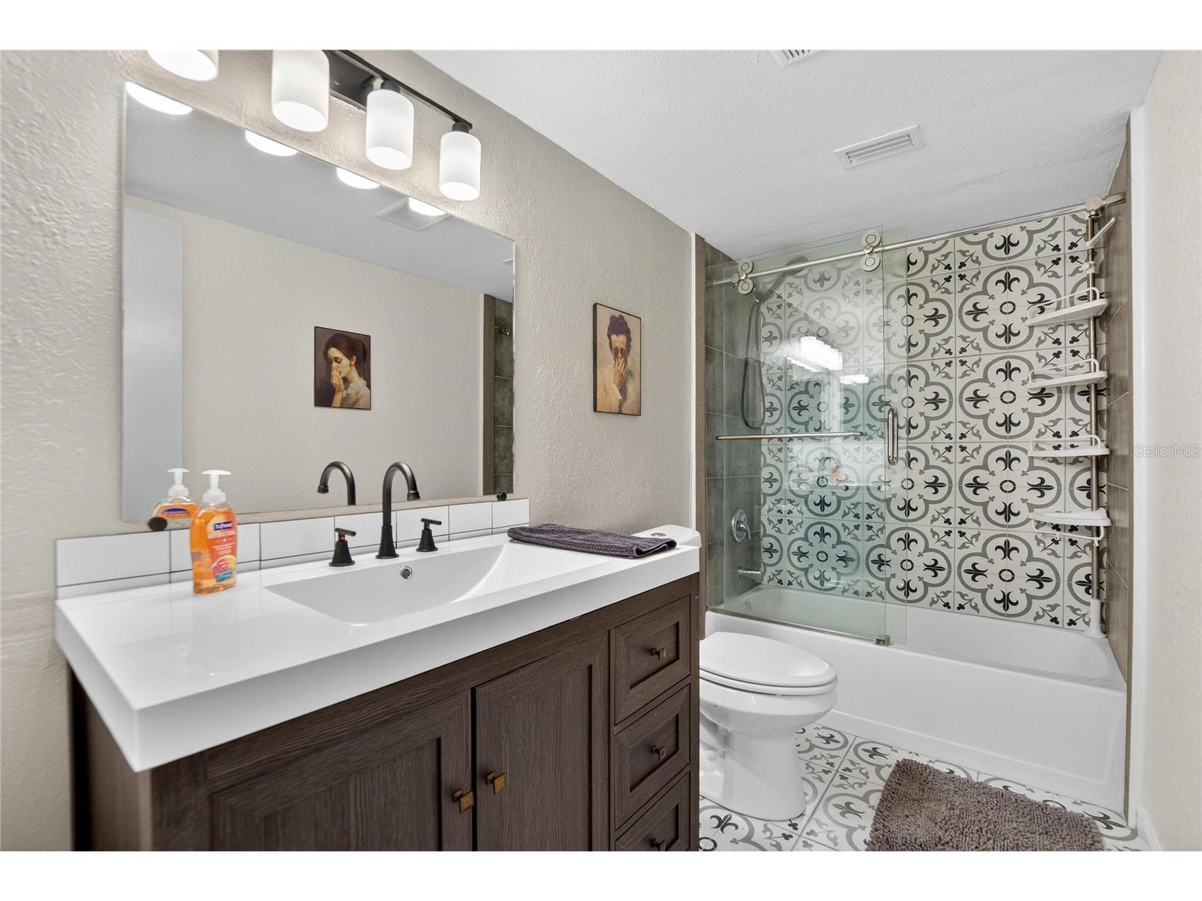 1009 Lenna Avenue Seffner FL 33584 TB8462565 image15