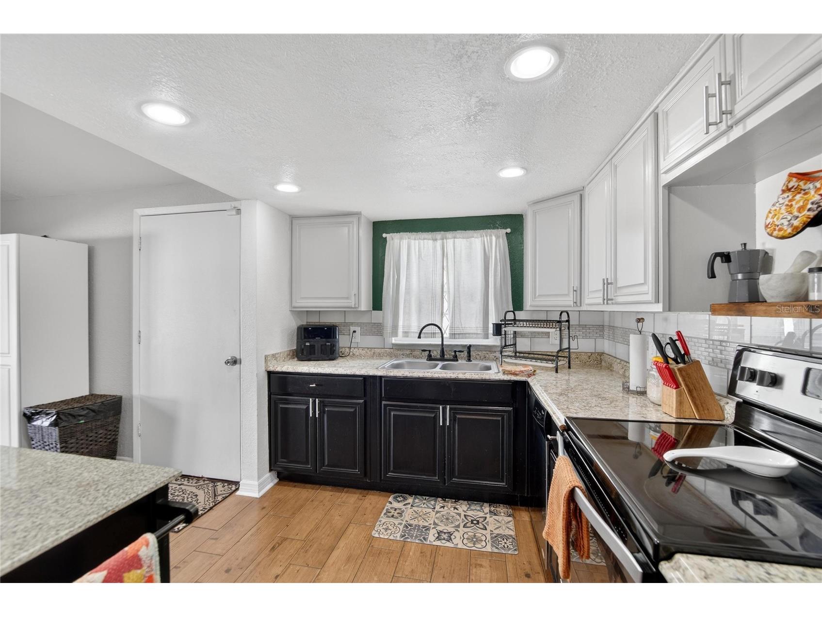 1009 Lenna Avenue Seffner FL 33584 TB8462565 image5