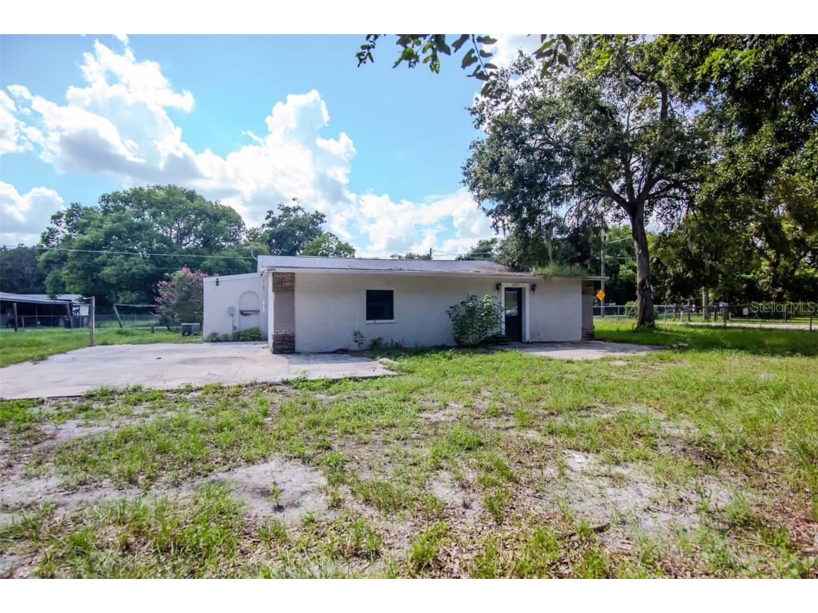 1009 Mercer Loop Plant City FL 33567 TB8421773 image1