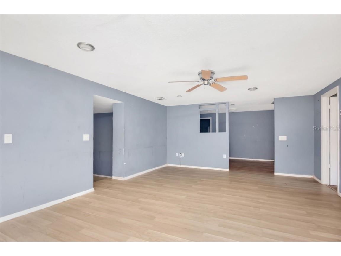 1009 Mercer Loop Plant City FL 33567 TB8421773 image11