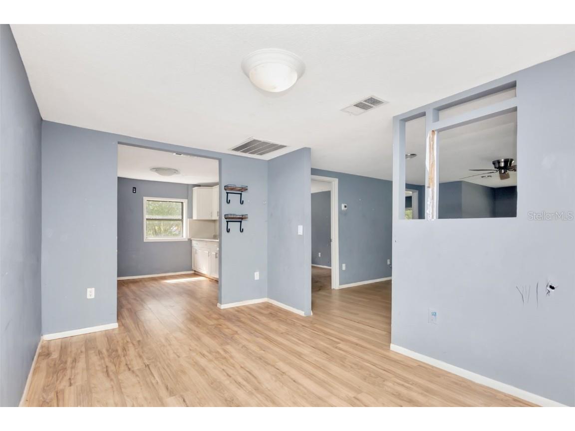 1009 Mercer Loop Plant City FL 33567 TB8421773 image15