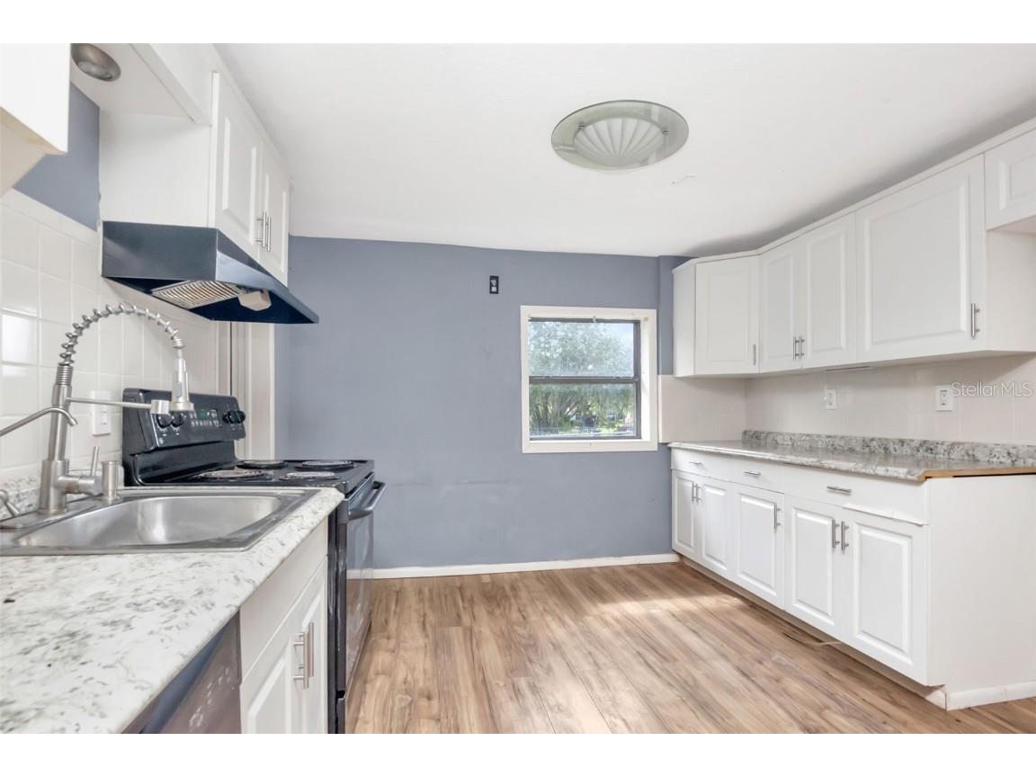 1009 Mercer Loop Plant City FL 33567 TB8421773 image19