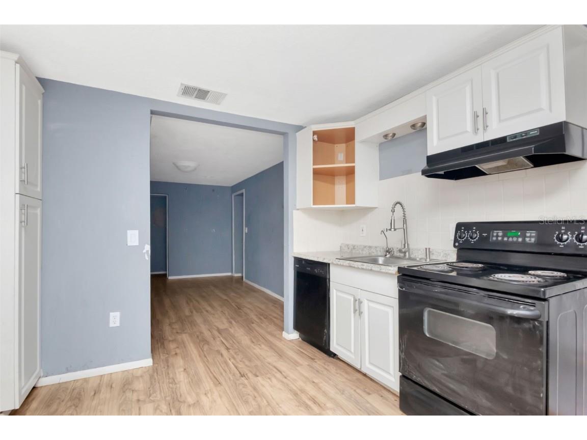 1009 Mercer Loop Plant City FL 33567 TB8421773 image20