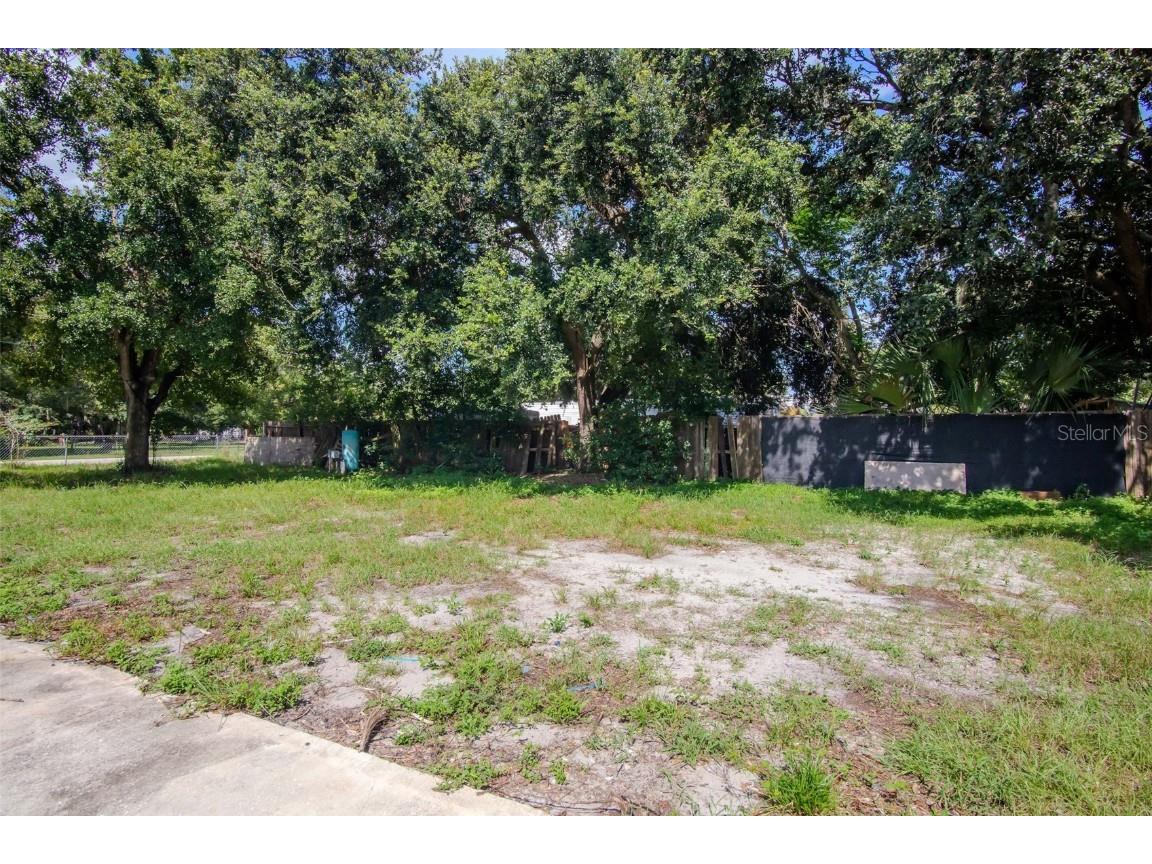 1009 Mercer Loop Plant City FL 33567 TB8421773 image29