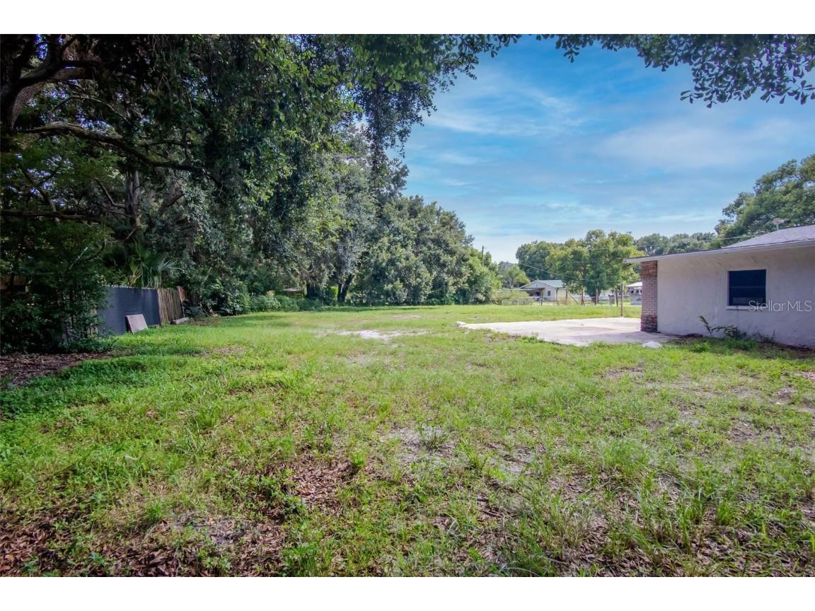 1009 Mercer Loop Plant City FL 33567 TB8421773 image30