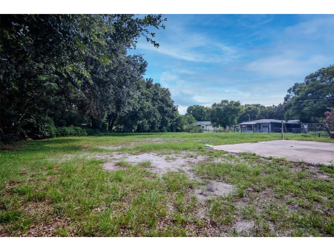 1009 Mercer Loop Plant City FL 33567 TB8421773 image32