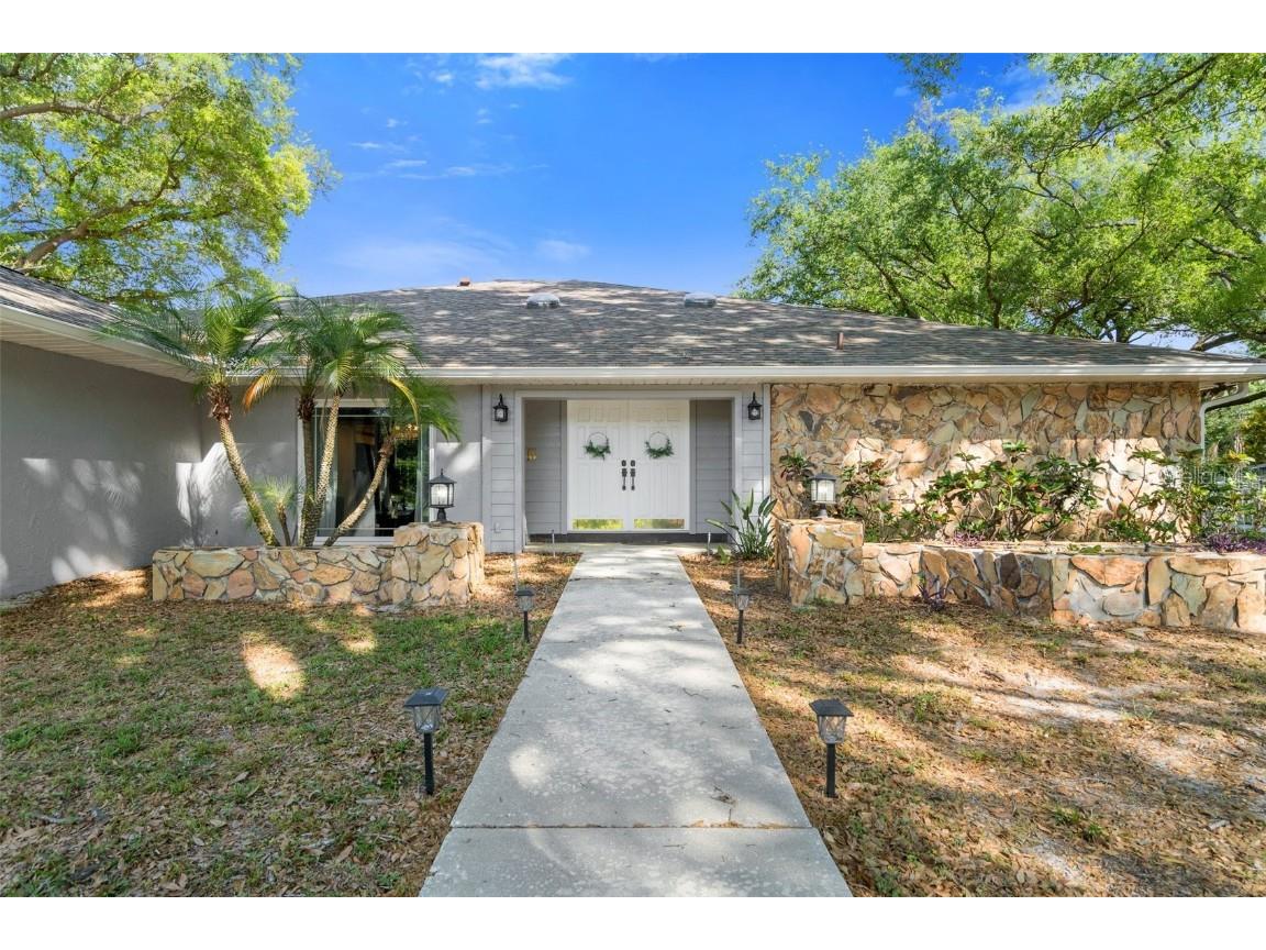 1009 Morfield Lane Brandon FL 33511 L4935825 image1