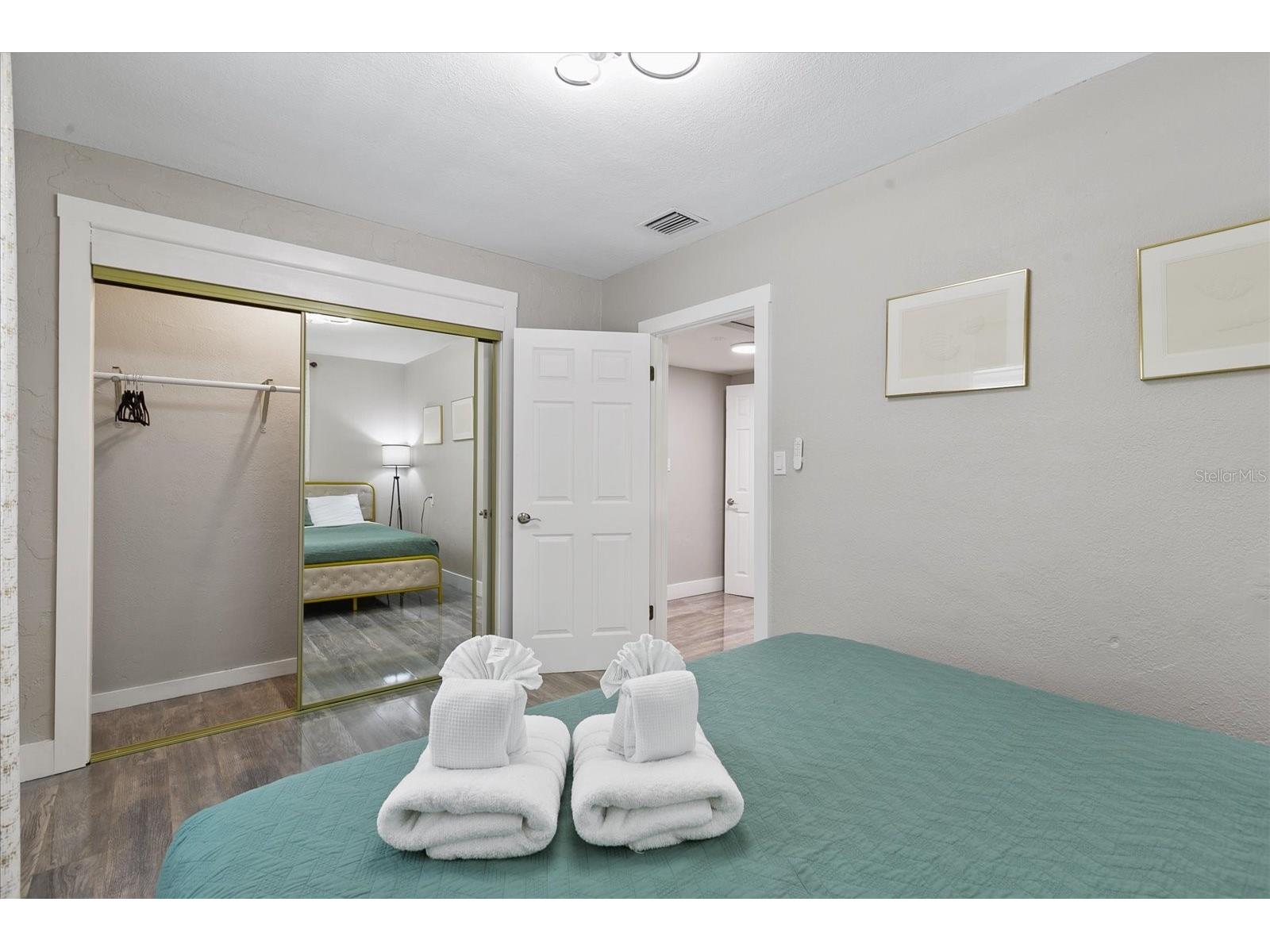 1009 N Betty Lane Clearwater FL 33755 - STEVENSON CREEK W7879196 image24