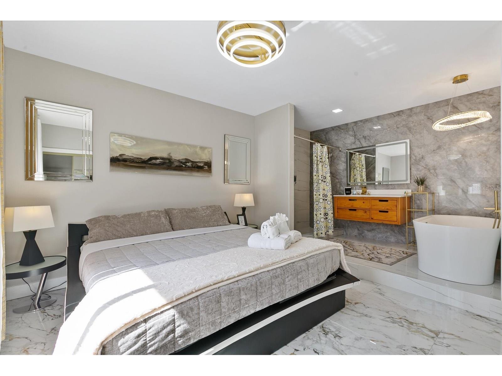 1009 N Betty Lane Clearwater FL 33755 - STEVENSON CREEK W7879196 image32