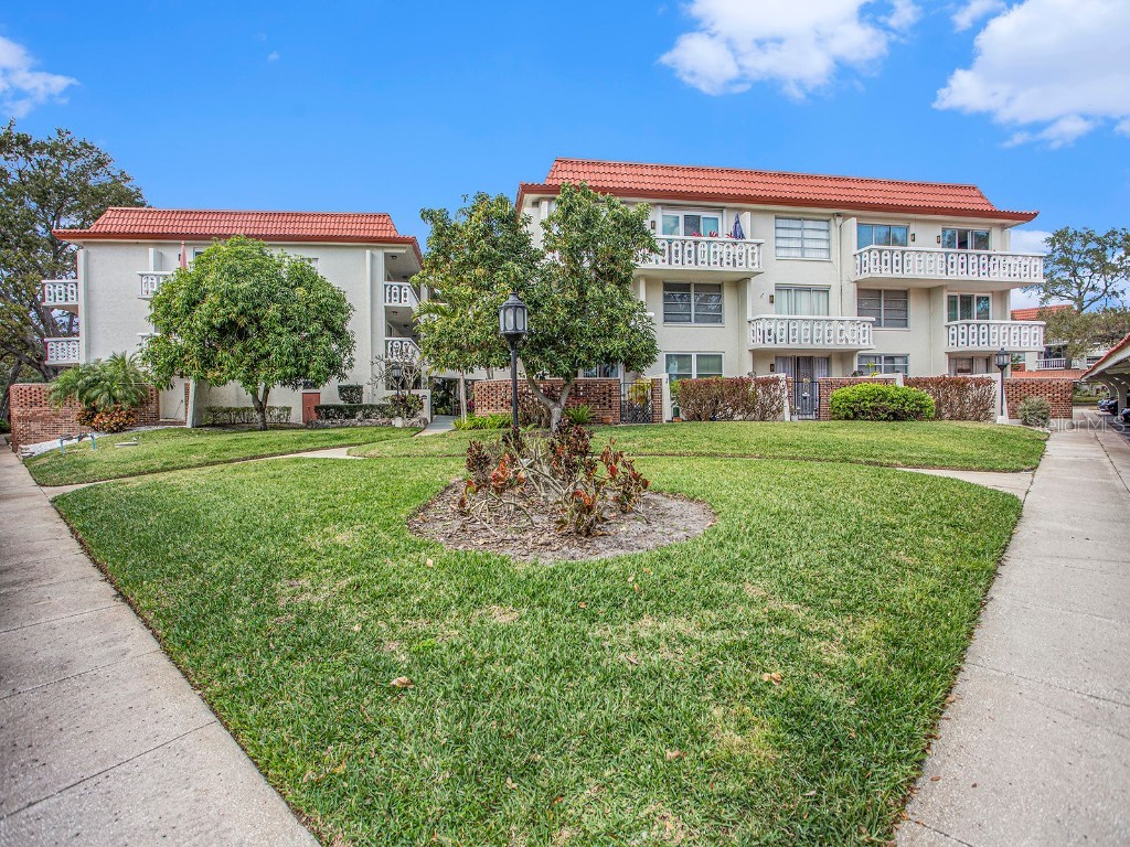 1009 Pearce Drive #310 Clearwater FL 33764 U8190350 image1