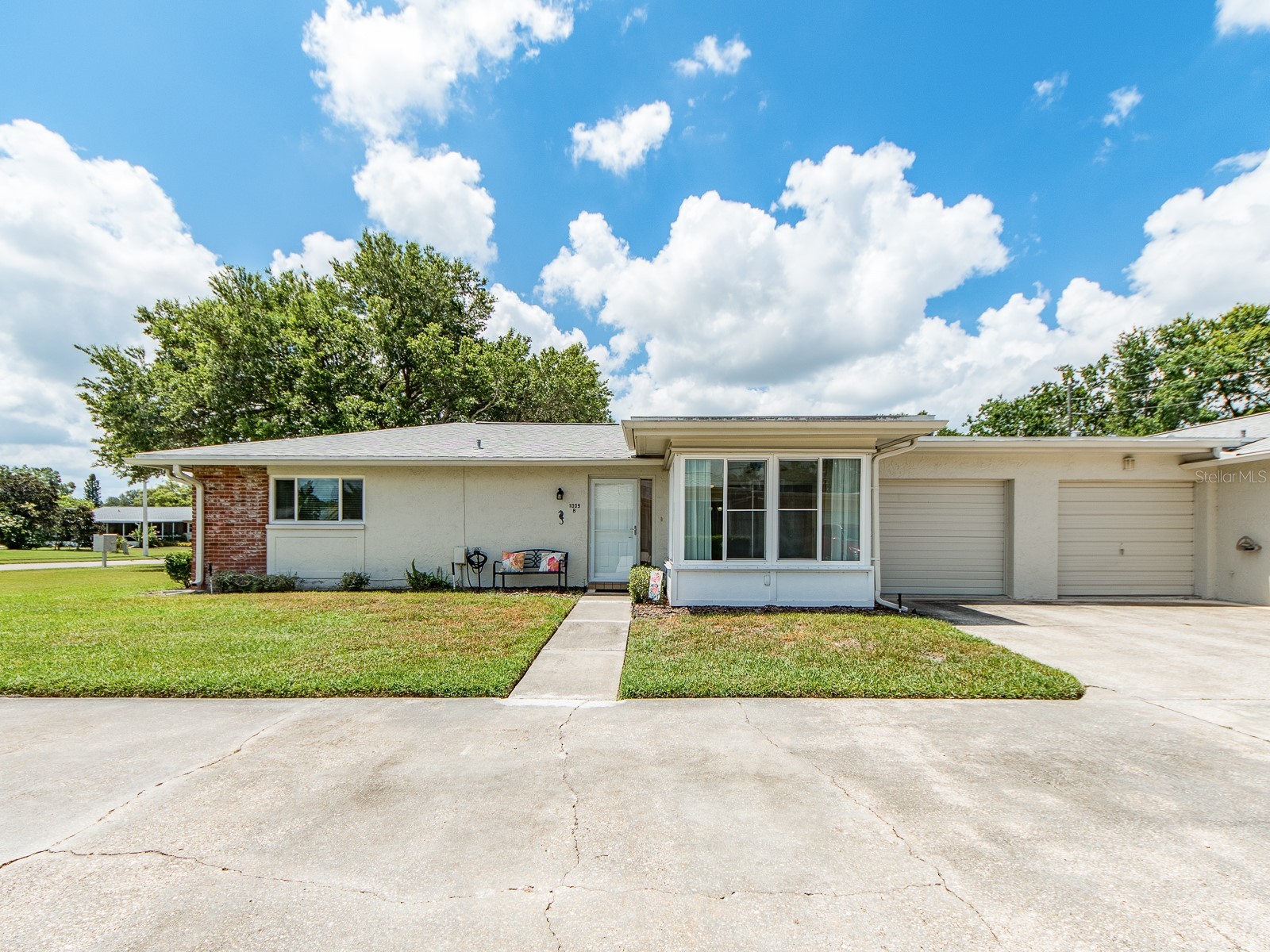 1009 Queen Anne Drive #B Palm Harbor FL 34684 - LAKE TARPON TB8520737 image3