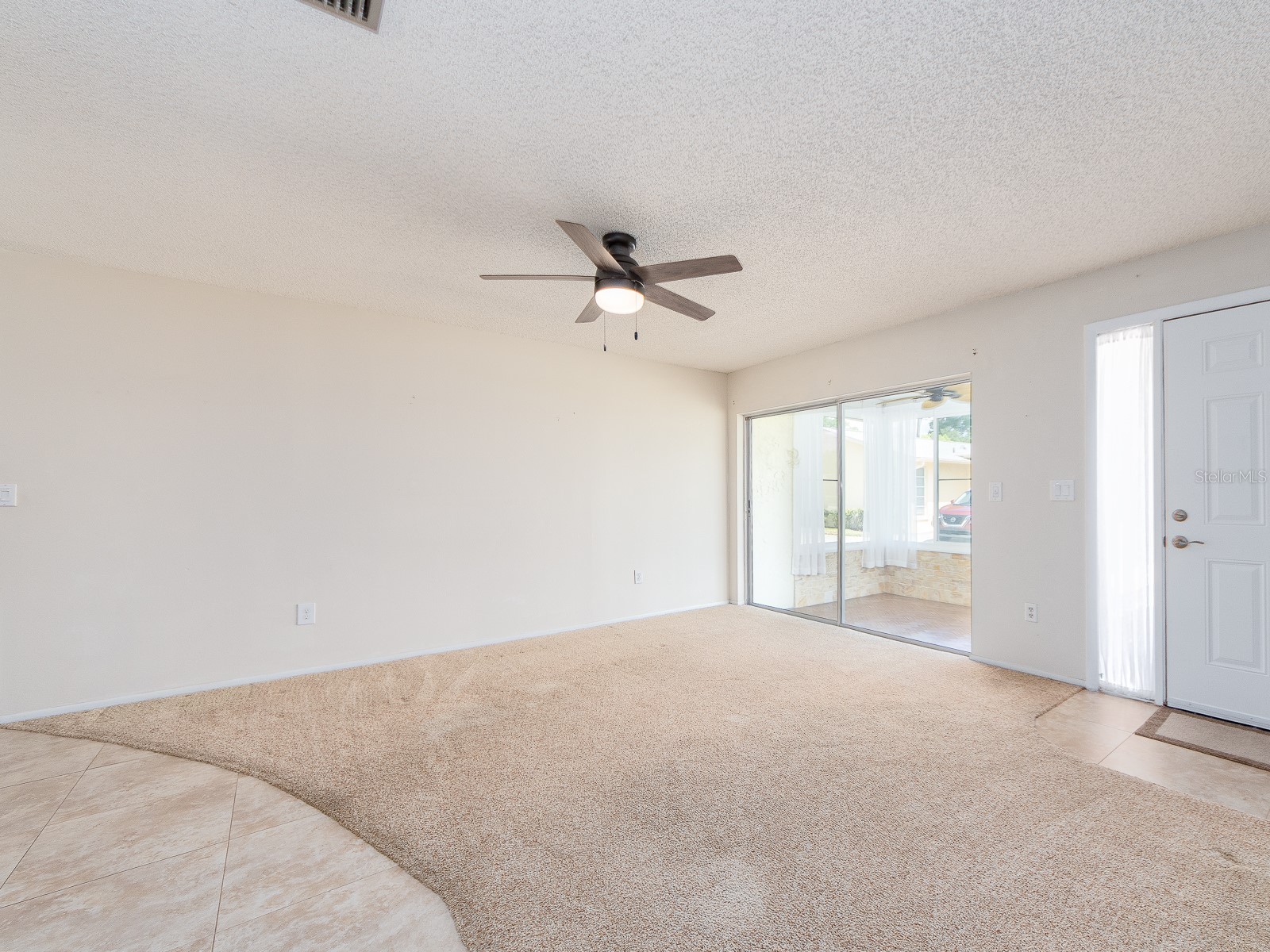 1009 Queen Anne Drive #B Palm Harbor FL 34684 - LAKE TARPON TB8520737 image5