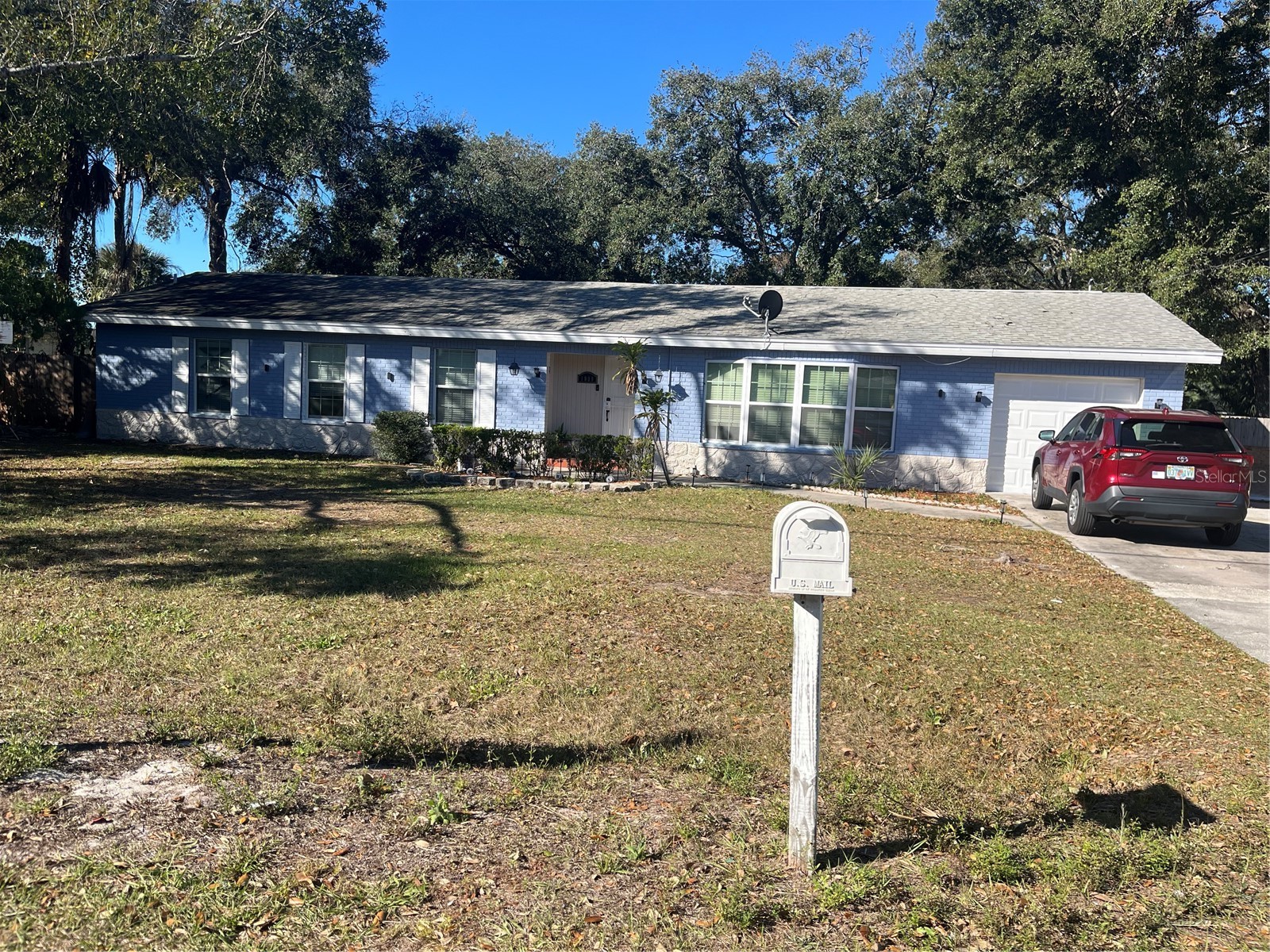 1009 S 70th Street Tampa FL 33619 TB8434191 image1