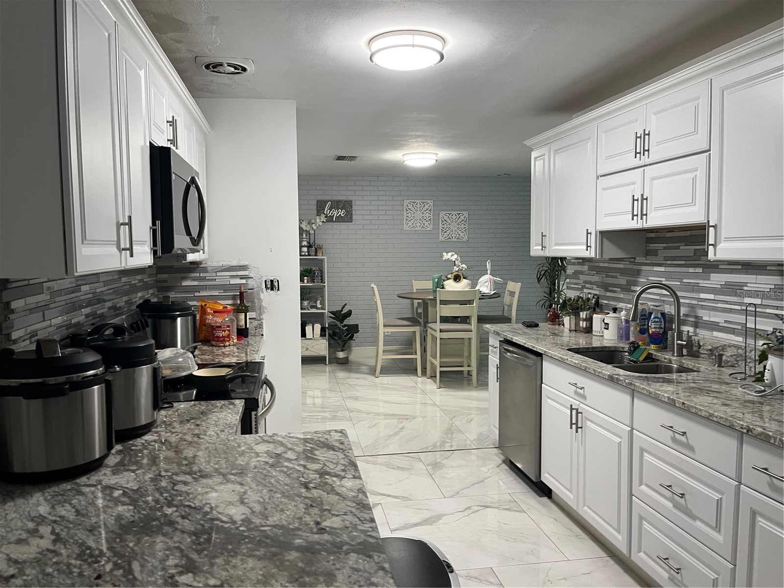 1009 S 70th Street Tampa FL 33619 TB8434191 image11