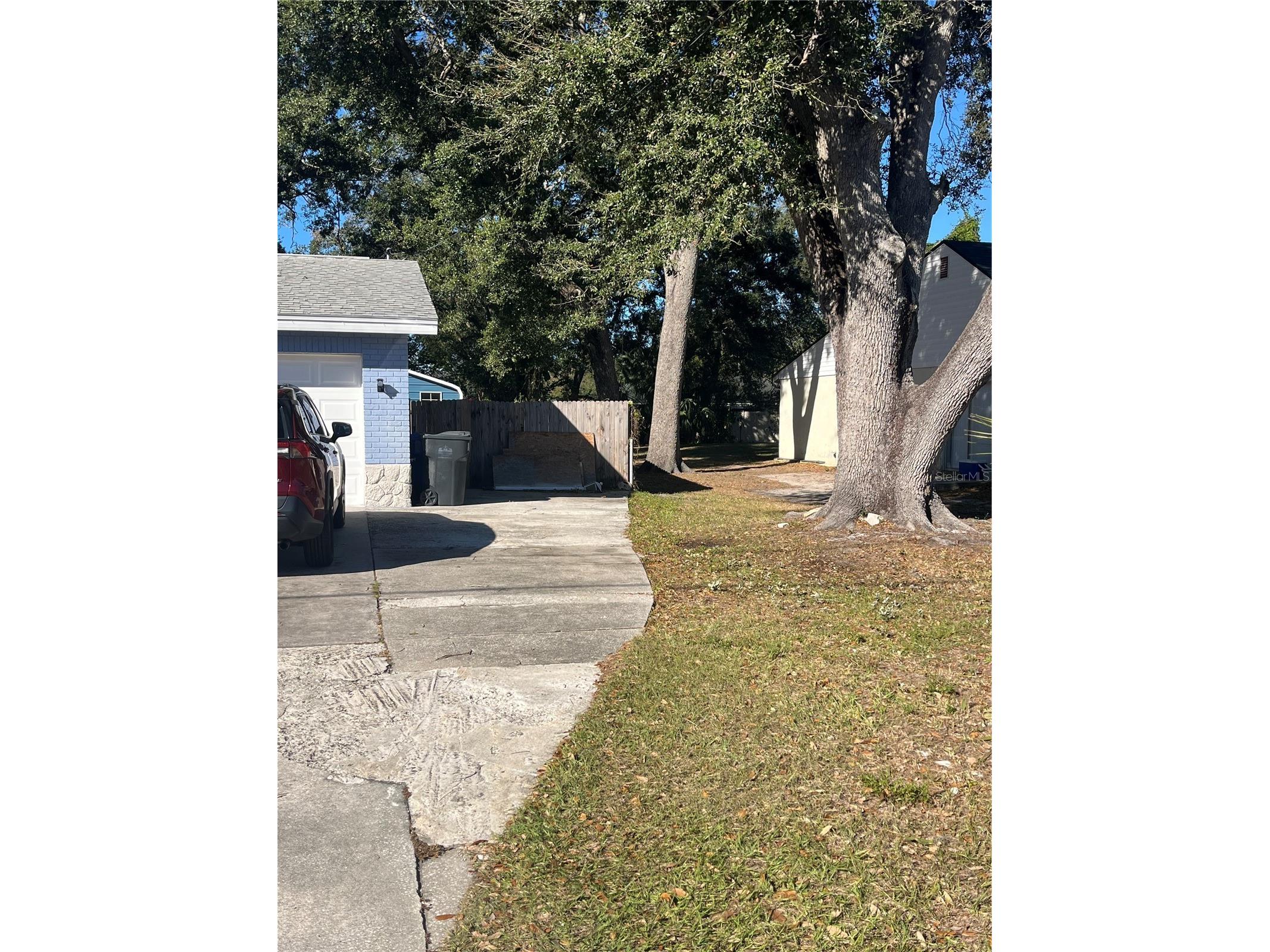 1009 S 70th Street Tampa FL 33619 TB8434191 image3